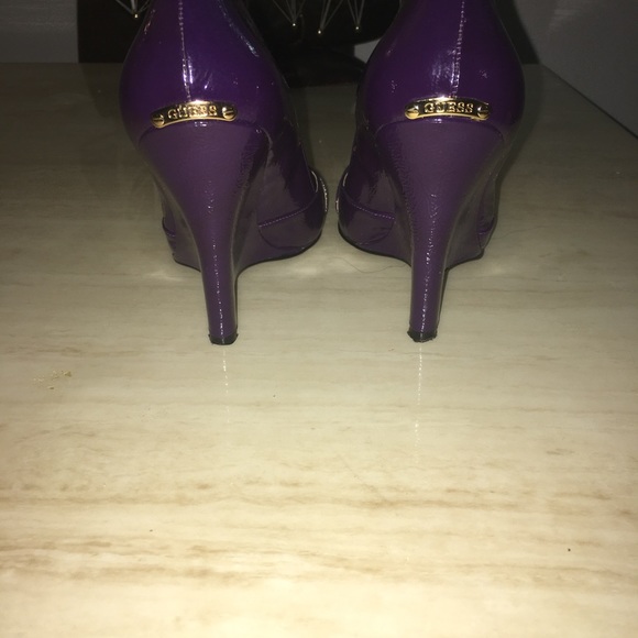 Guess Purple Platform Shoe - Picture 6 of 6